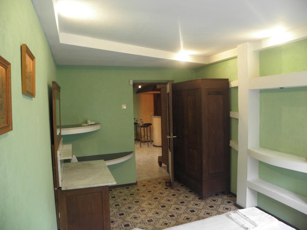 Apartament Erfolg 6 陶格夫匹尔斯 外观 照片