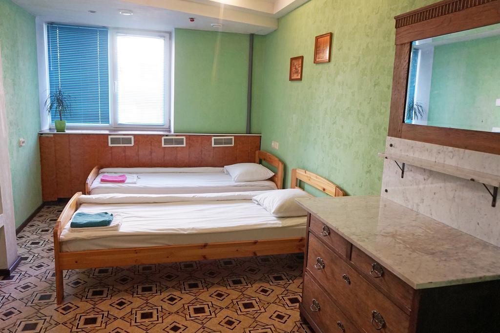 Apartament Erfolg 6 陶格夫匹尔斯 外观 照片