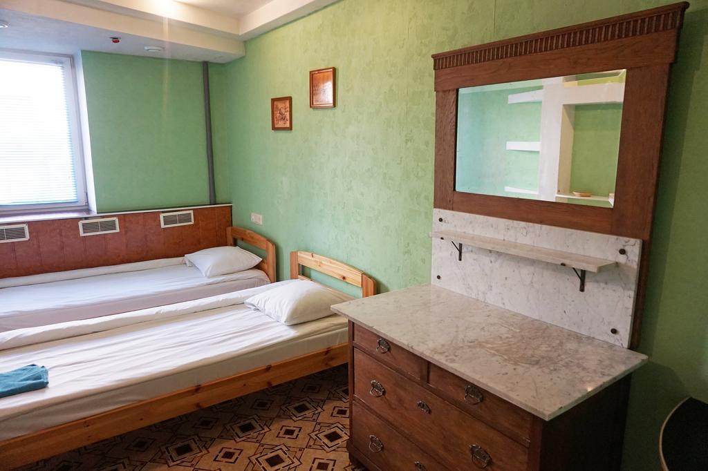 Apartament Erfolg 6 陶格夫匹尔斯 外观 照片